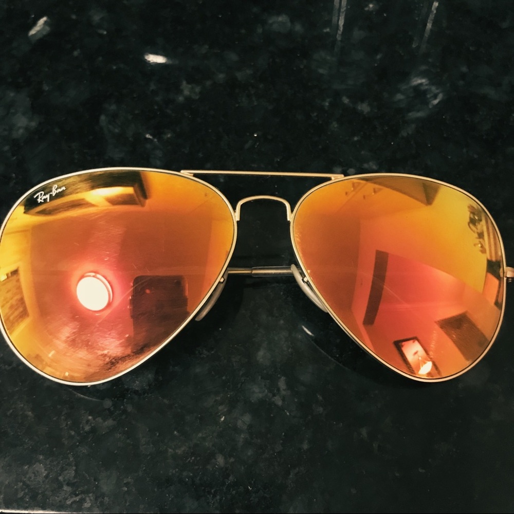 ❌ SOLD ❌Ray-ban aviators- orange reflector